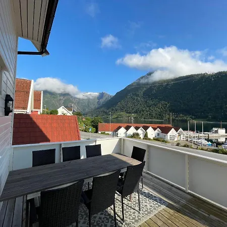 Fjordapartments Apartman *